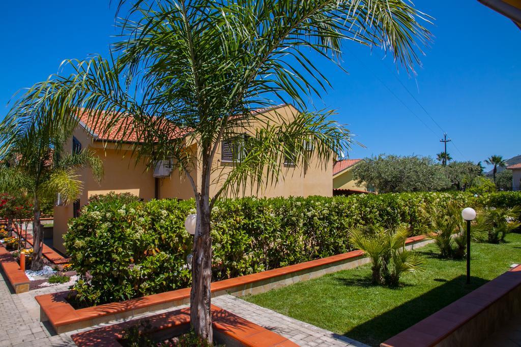 Baia Degli Ulivi Apartments Cefalu Exterior photo