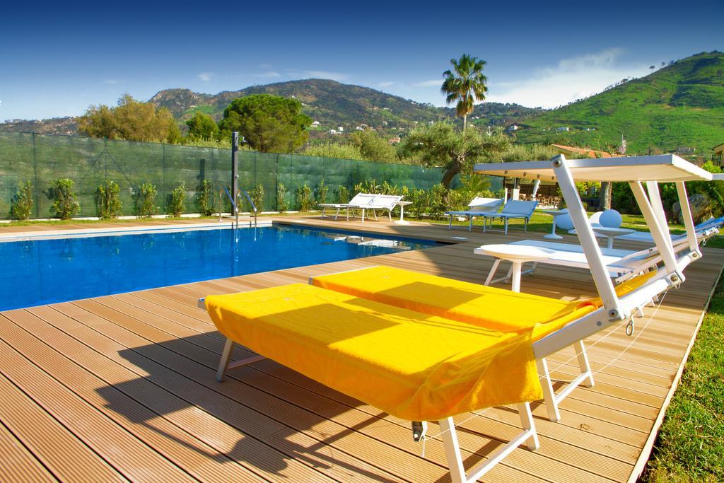 Baia Degli Ulivi Apartments Cefalu Exterior photo