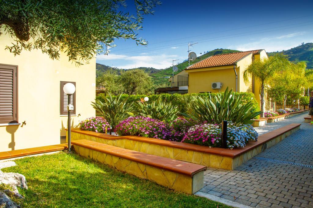 Baia Degli Ulivi Apartments Cefalu Exterior photo